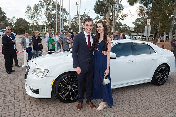 LakeGFormal2017-Arrivals-016