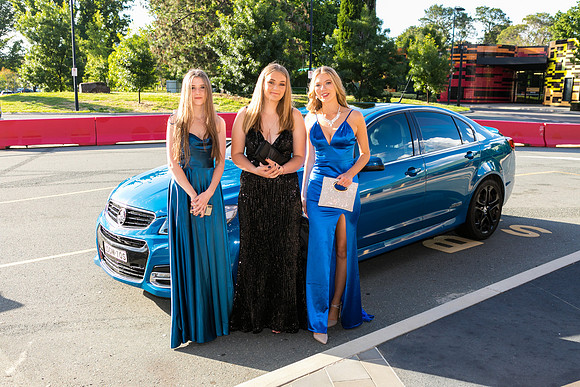 Merici Yr 12 Formal - 03 Dec 2021