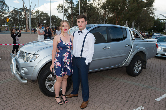 LakeGFormal2017-Arrivals-022
